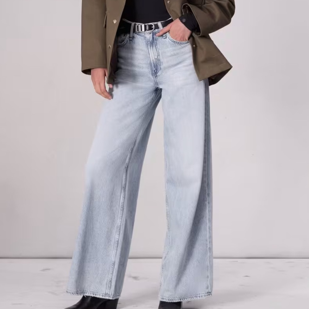 Rag & Bone - Featherweight Sophie High-Rise Full Length Ultra Wide Jeans